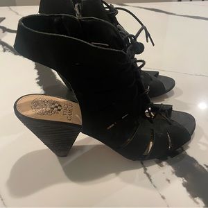 vince camuto heels size 8